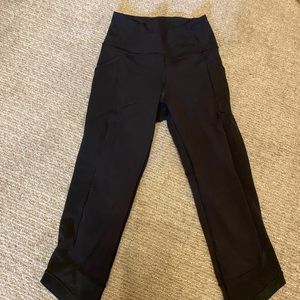 black lululemon leggings